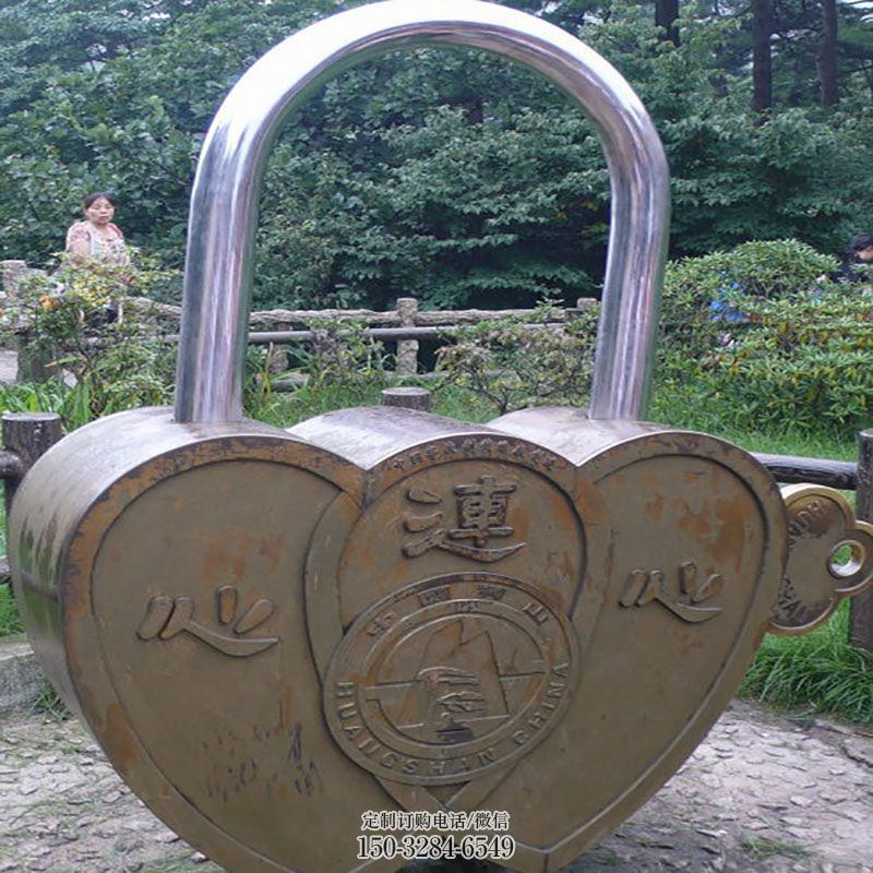 同心锁雕塑景观制造,街景小品,锁子雕塑优价 同心锁雕塑景观制造,街景小品,锁子雕塑优价